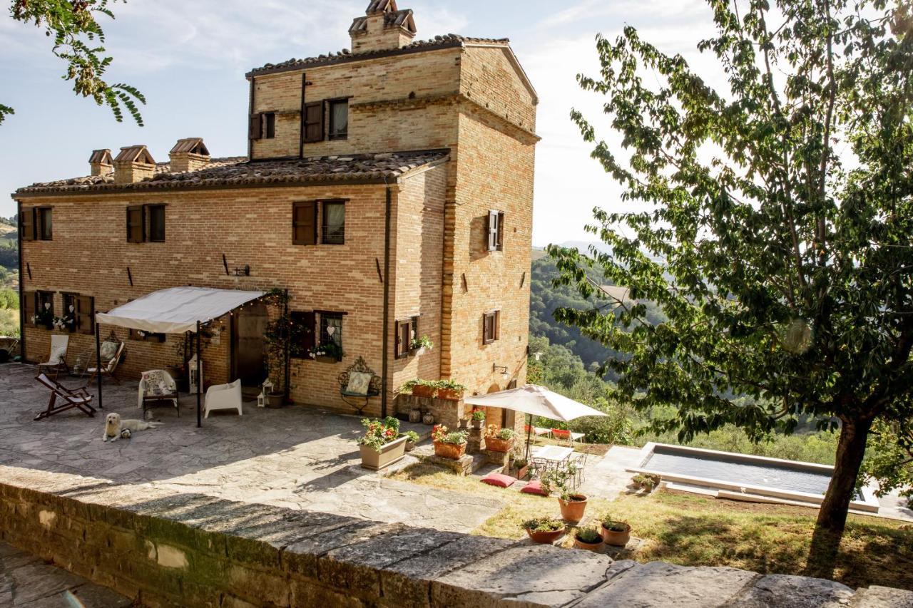 B&B Casatorre Saludecio 외부 사진
